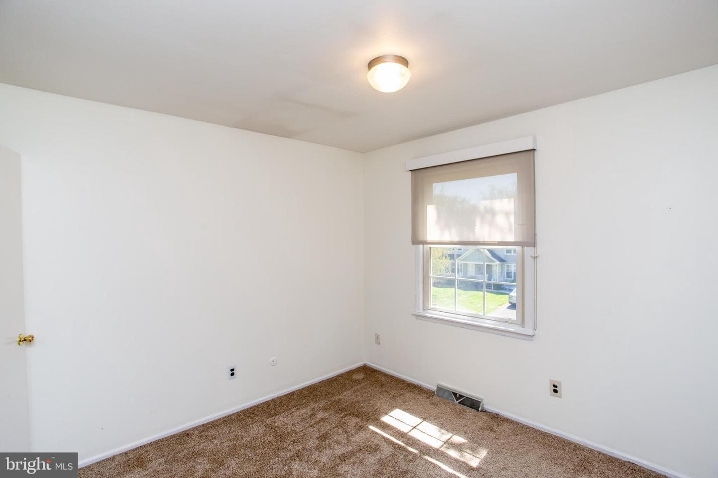 24 Sandy Ridge Drive photo 14