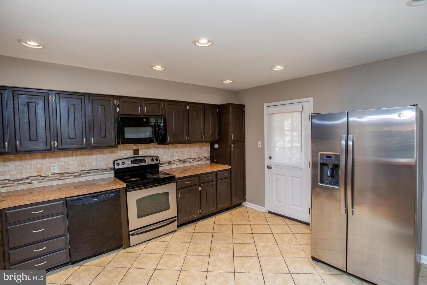 24 Sandy Ridge Drive photo 8