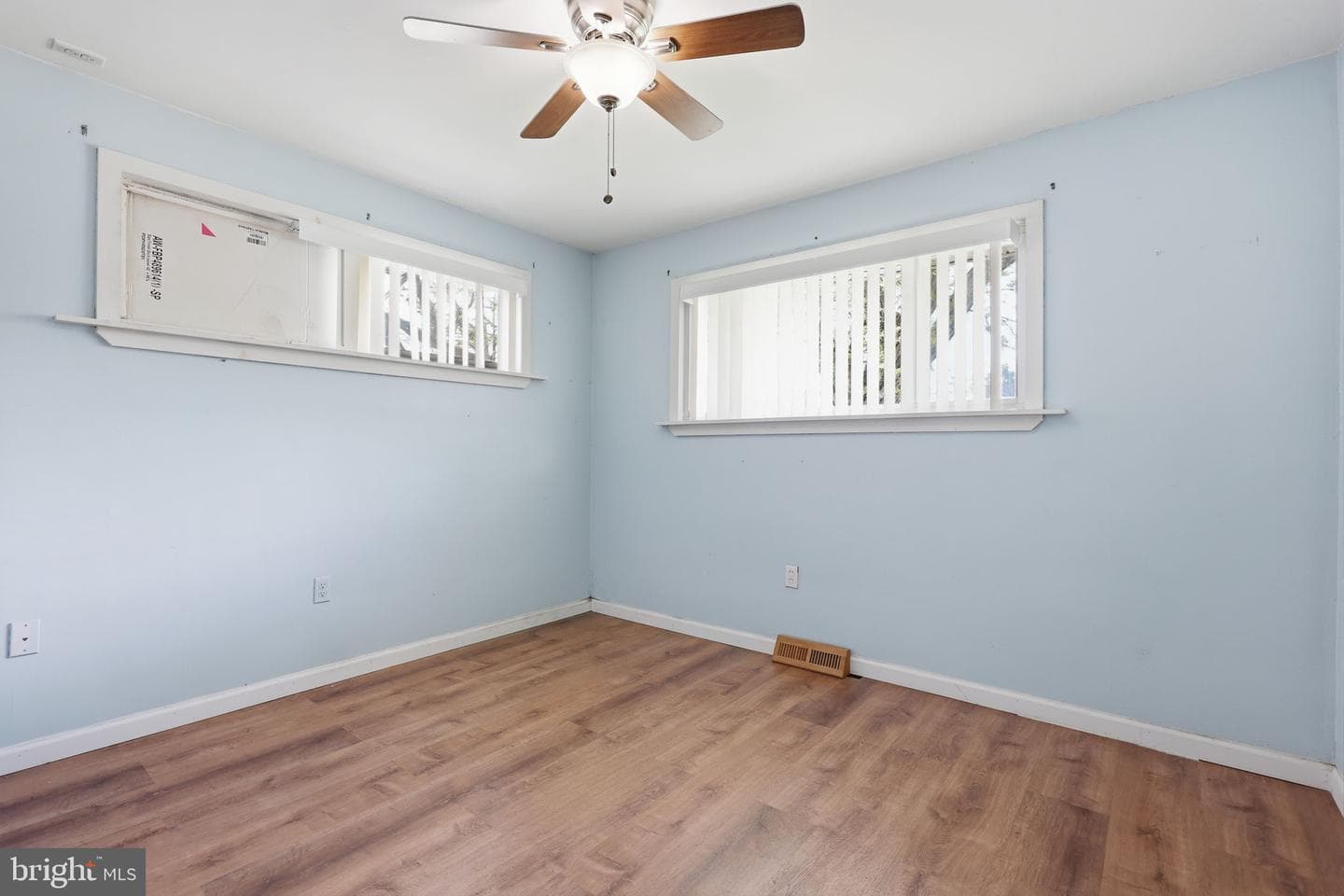 2500 Woodlawn Drive photo 11