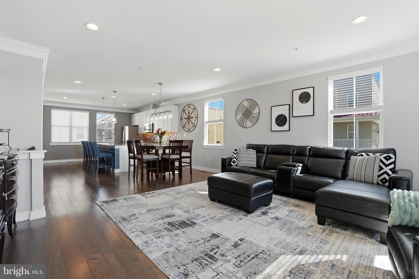 108a Dock Street photo 14