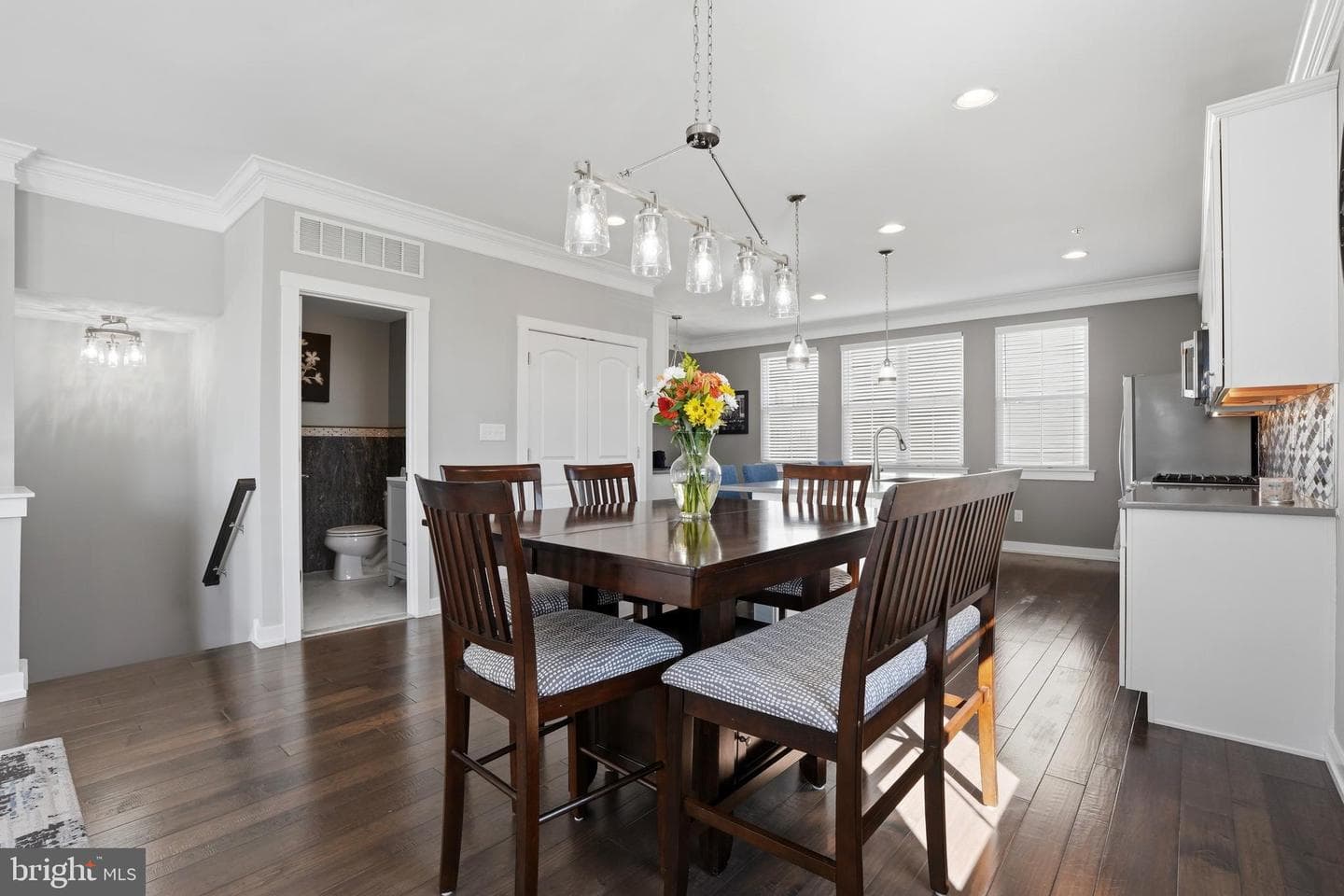 108a Dock Street photo 17