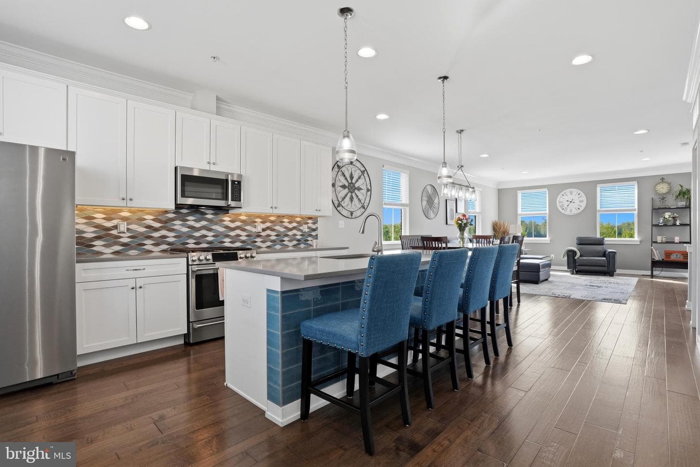 108a Dock Street photo 24