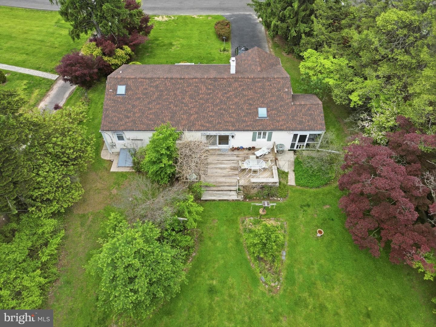162 Valley Drive photo 57