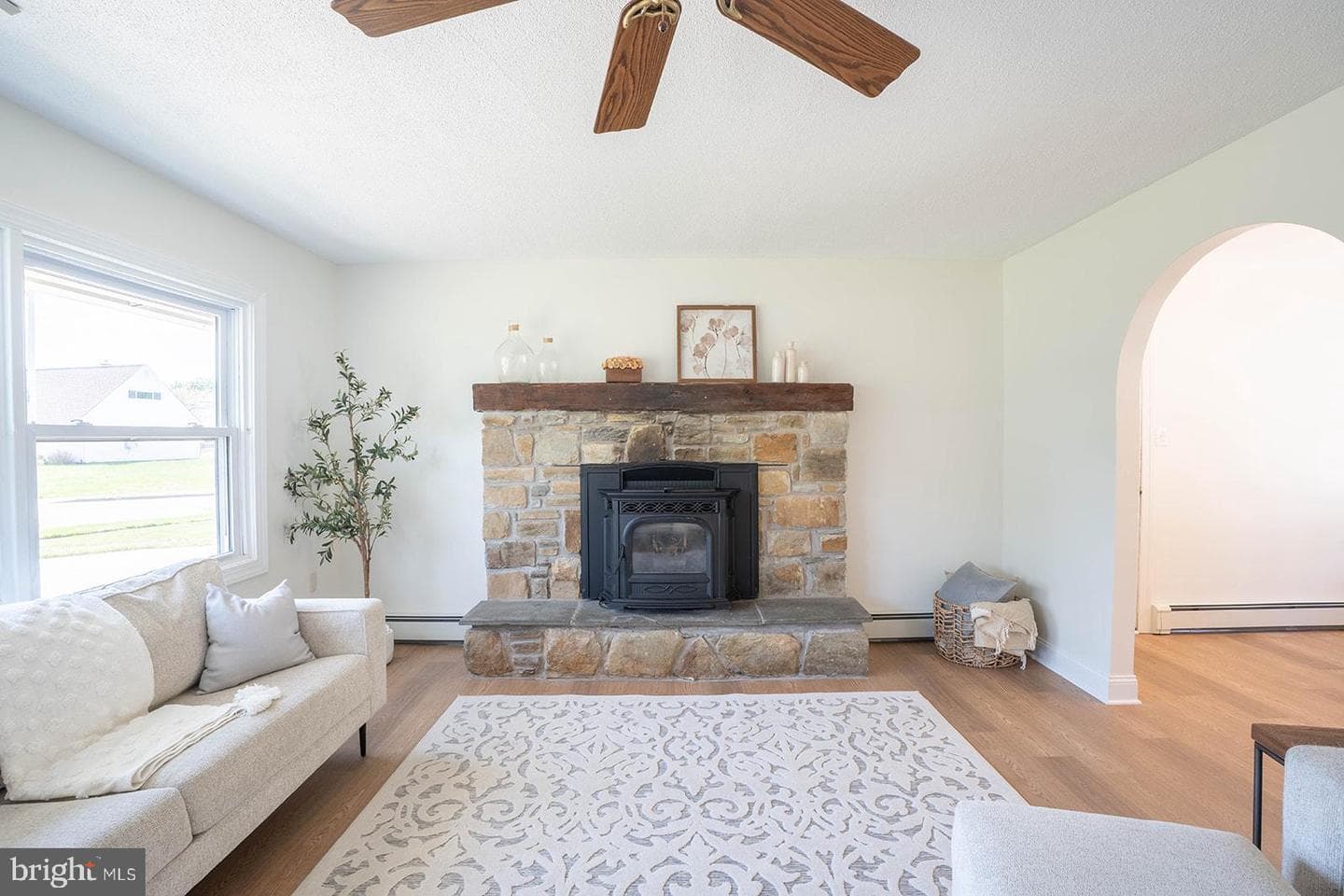 25 Cobalt Ridge Drive N photo 8