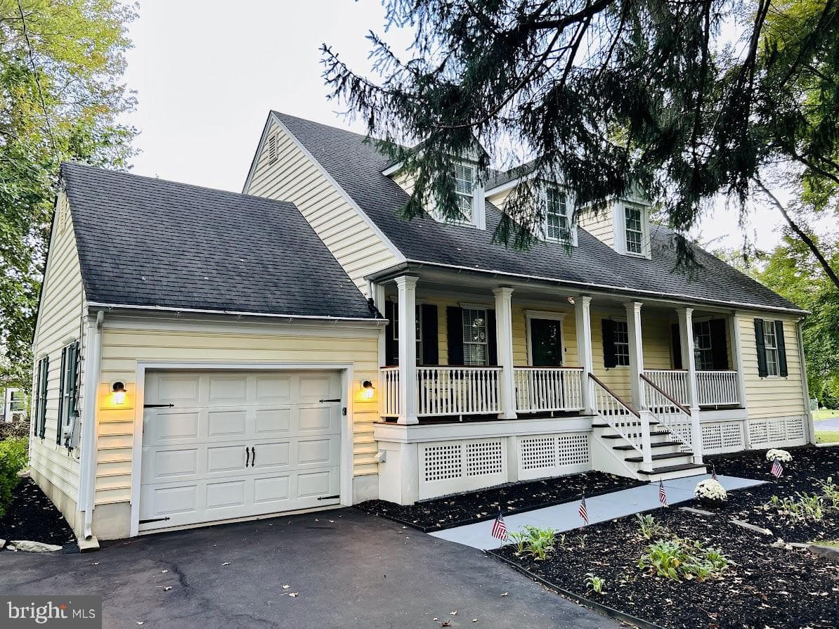 212 Apple Street photo 3
