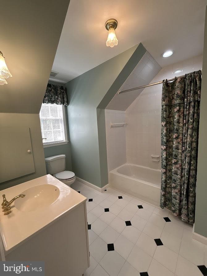 212 Apple Street photo 47