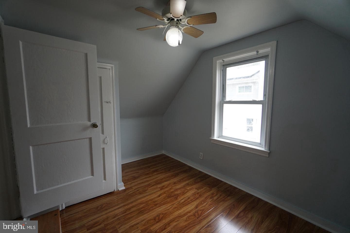 121 Walnut Avenue photo 26