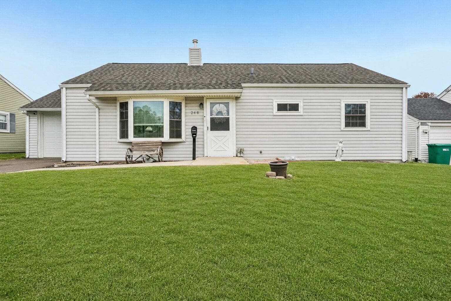 248 N Oxford Valley Road photo 3