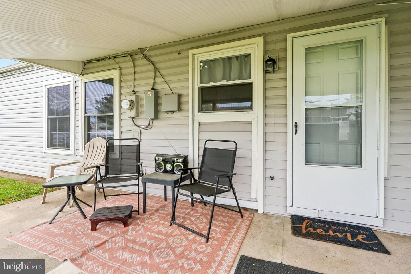 248 N Oxford Valley Road photo 32