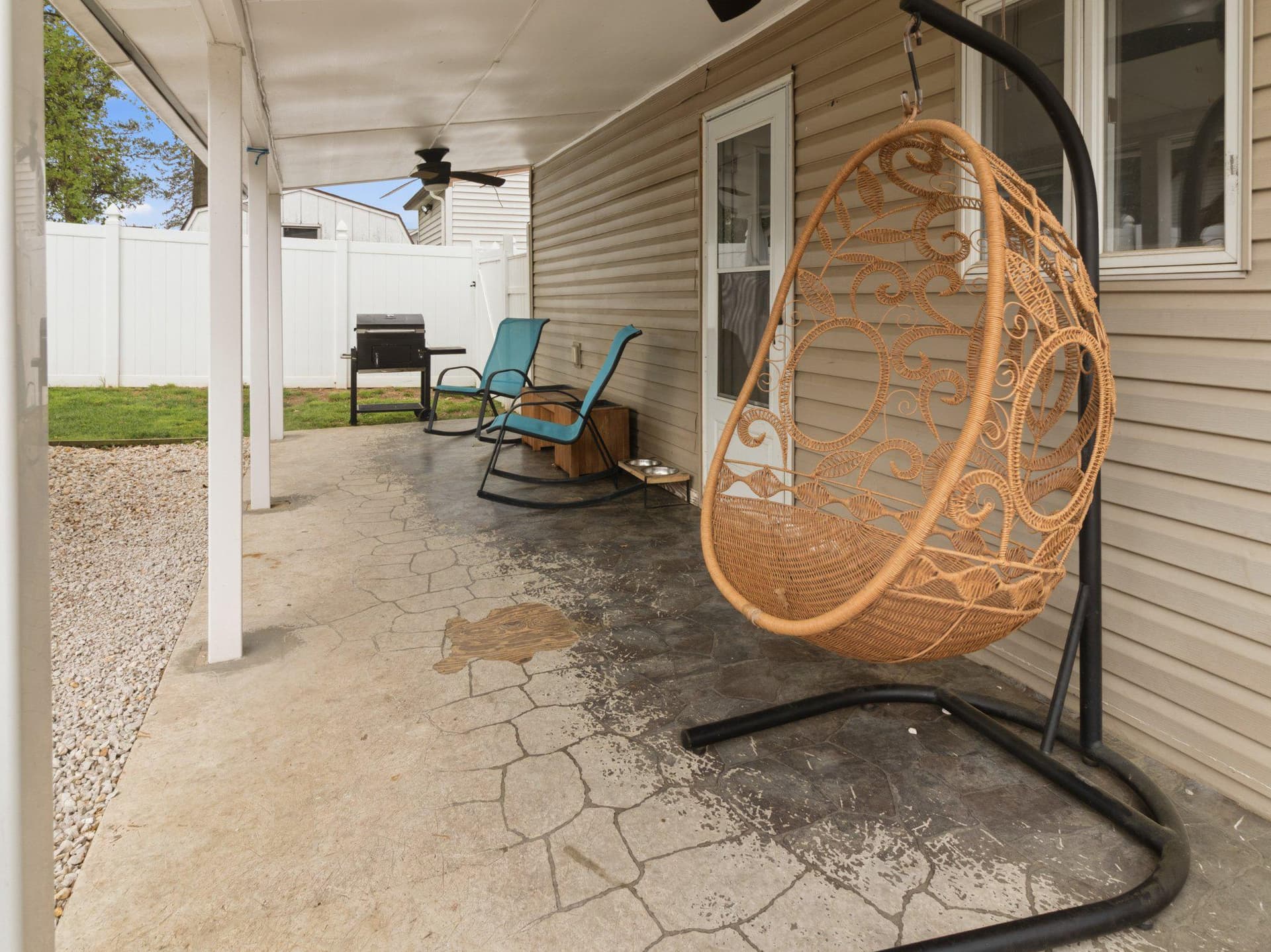 2303 Ogden Avenue photo 37