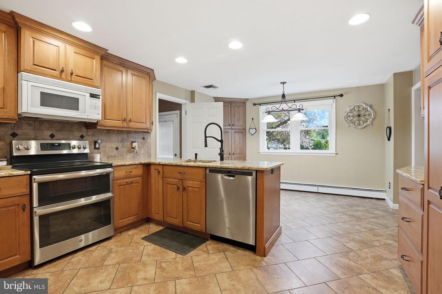 165 W Julianna Drive photo 9