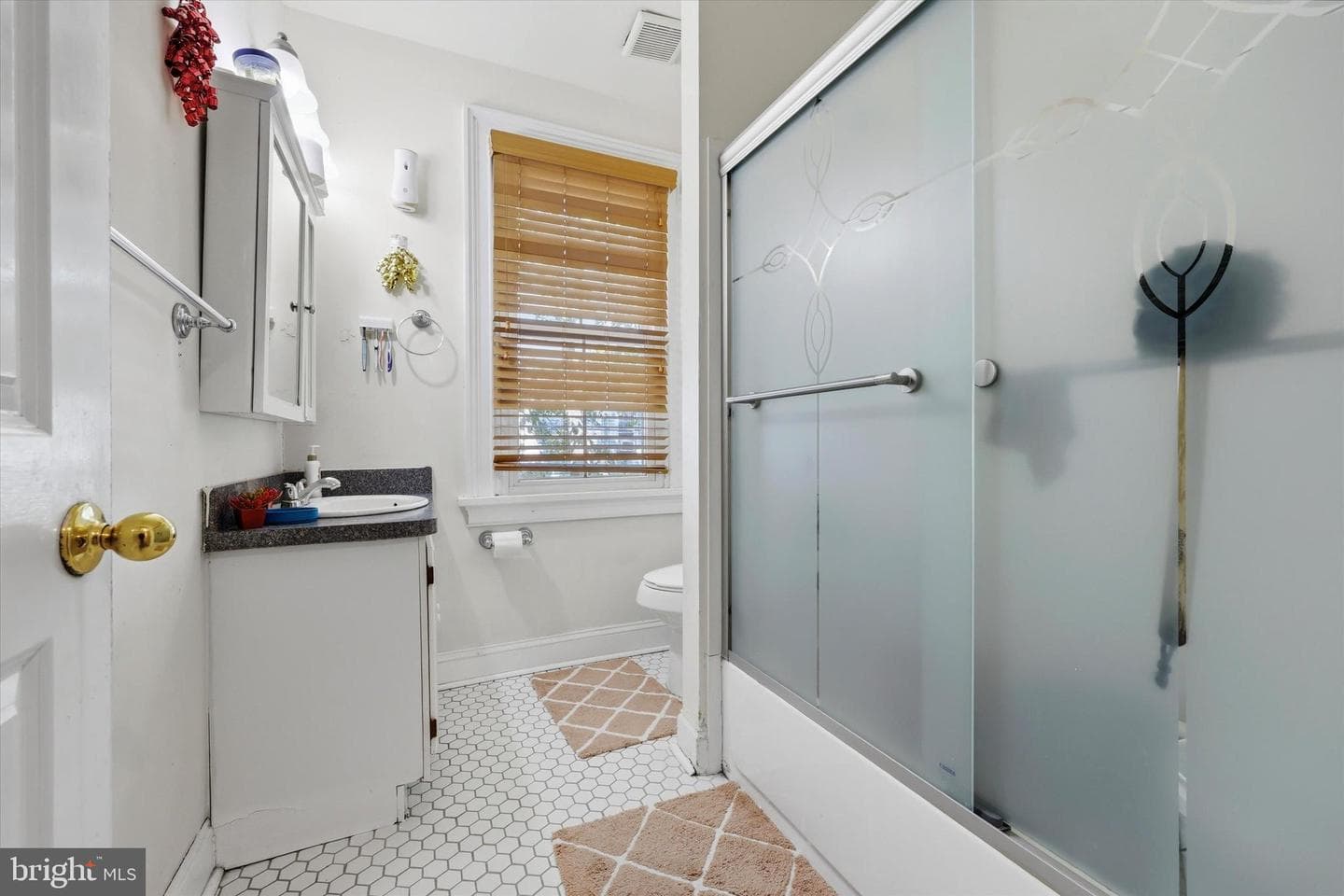 159 Otter Street photo 12