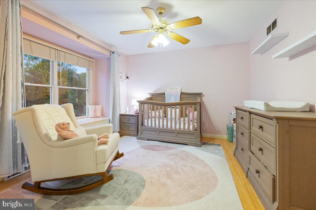 4880 Hunt Field Drive photo 35