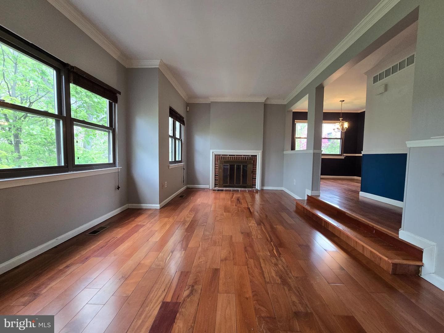5 E Ridge Mews photo 9