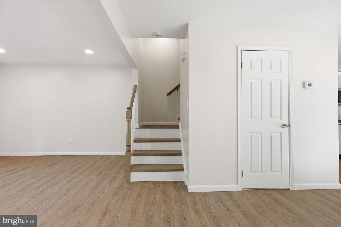 7703 Spruce Mill Drive photo 4