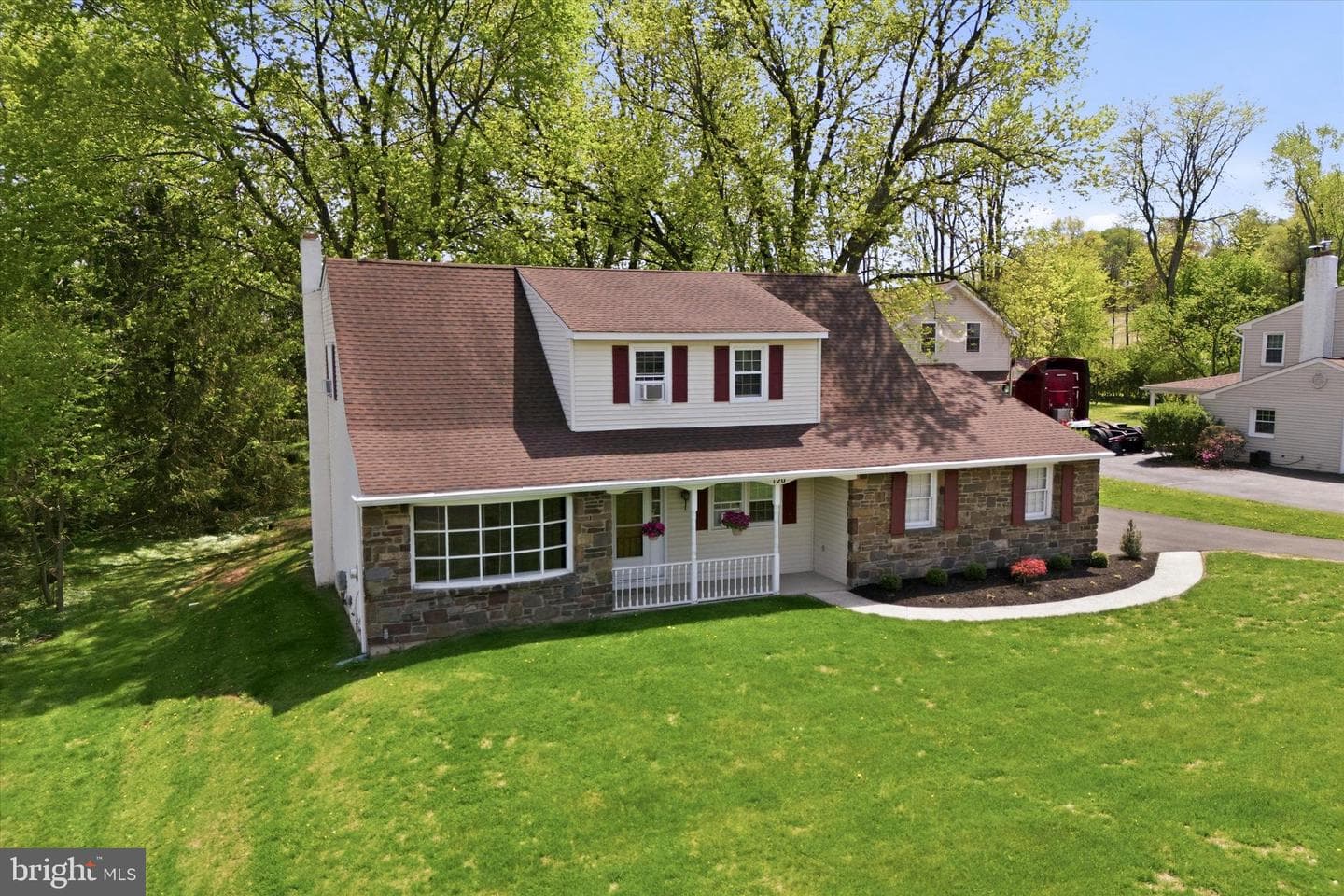 120 Lehigh Drive photo 1