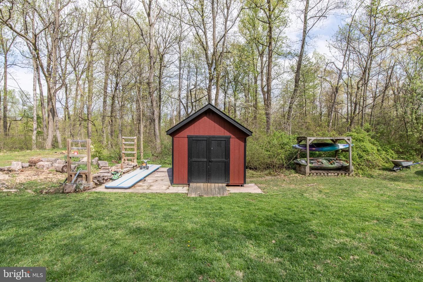 1070 State Road photo 32