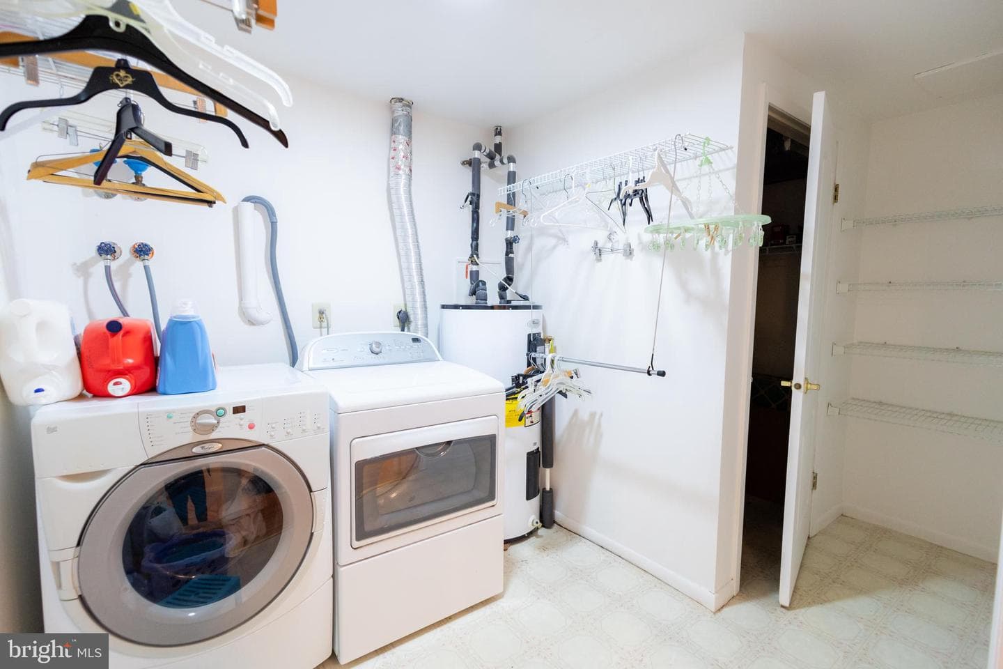 6 Bellwood Drive photo 30