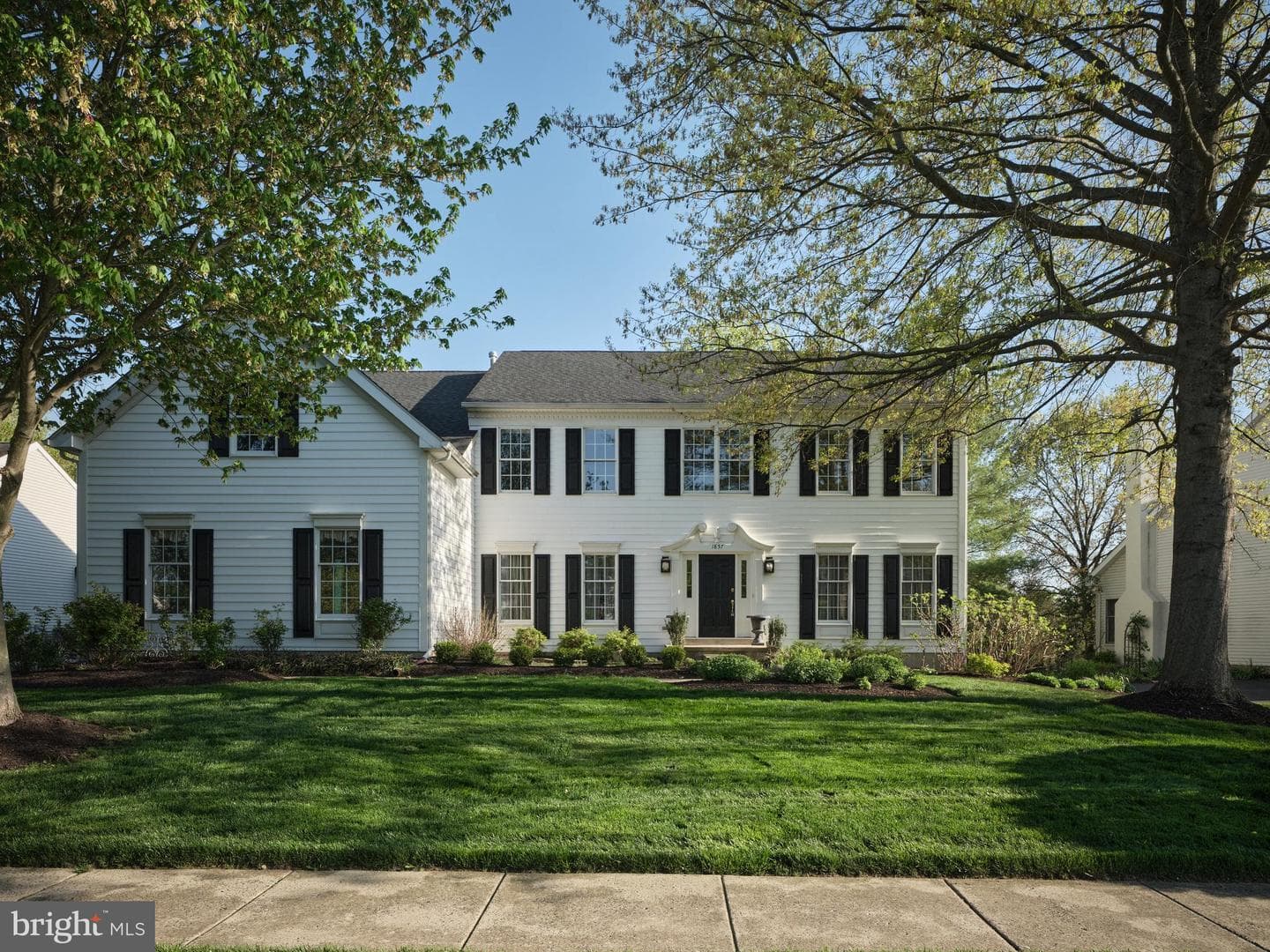1857 Augusta Drive photo 1