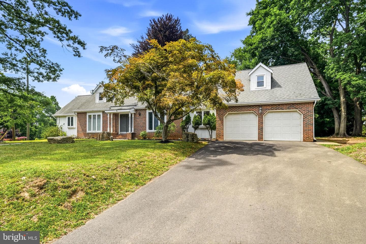 103 E Winchester Avenue