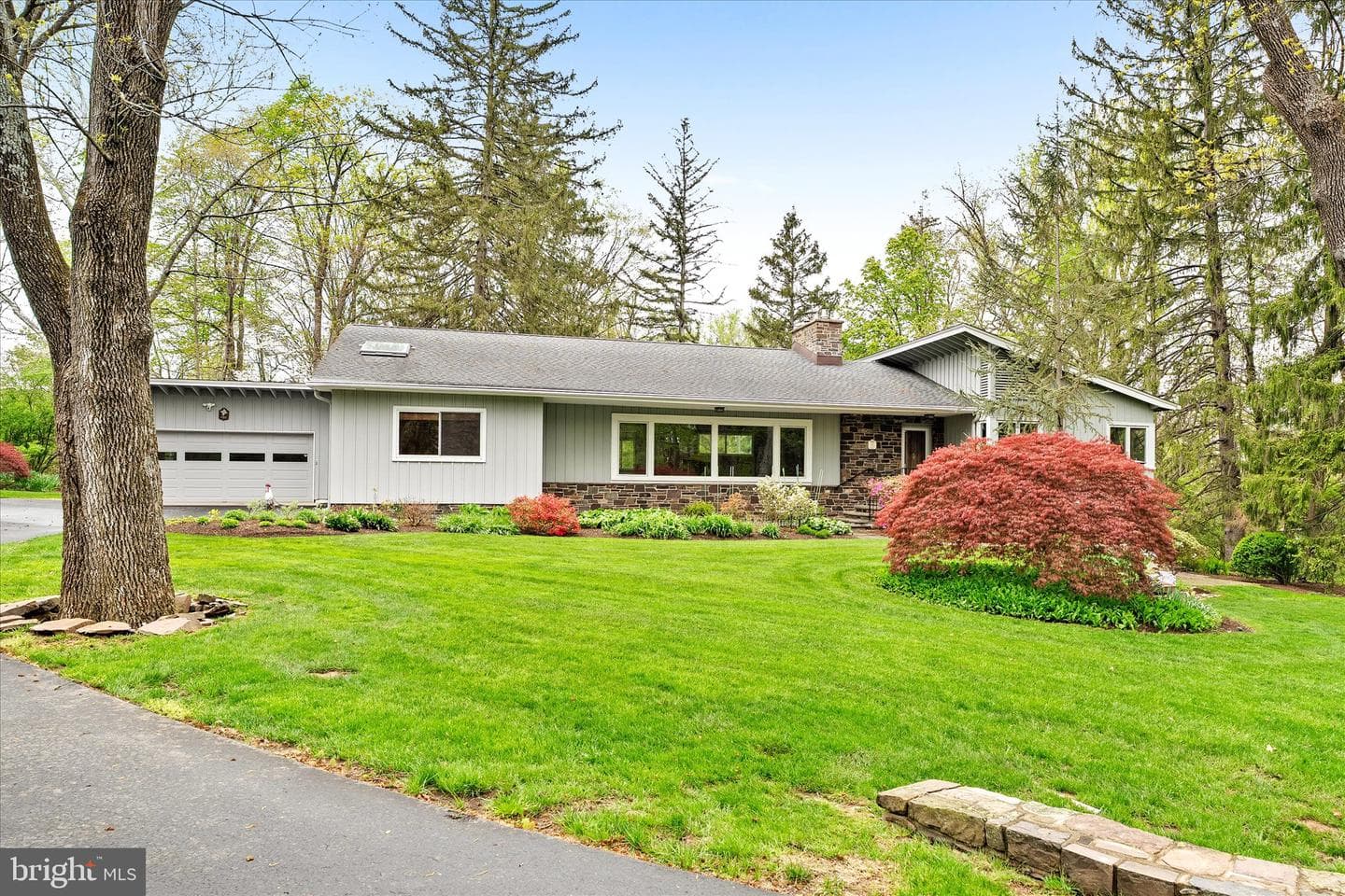 6783 Chapel Road photo 2