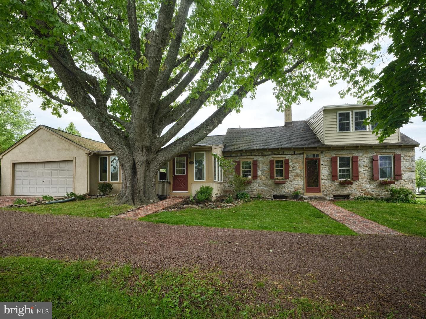 1465 Makefield Road photo 4