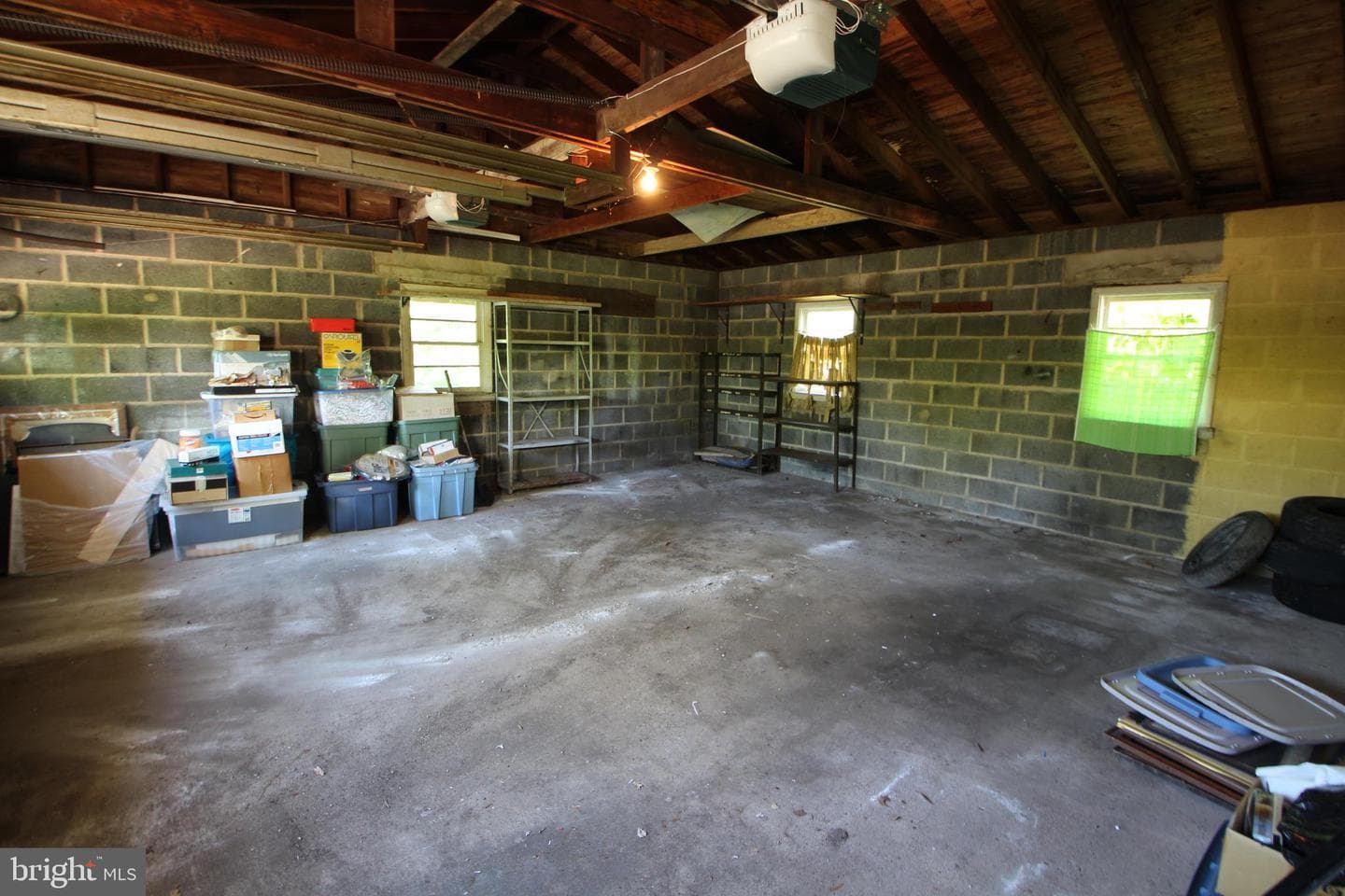 319 Fairhill Road photo 20