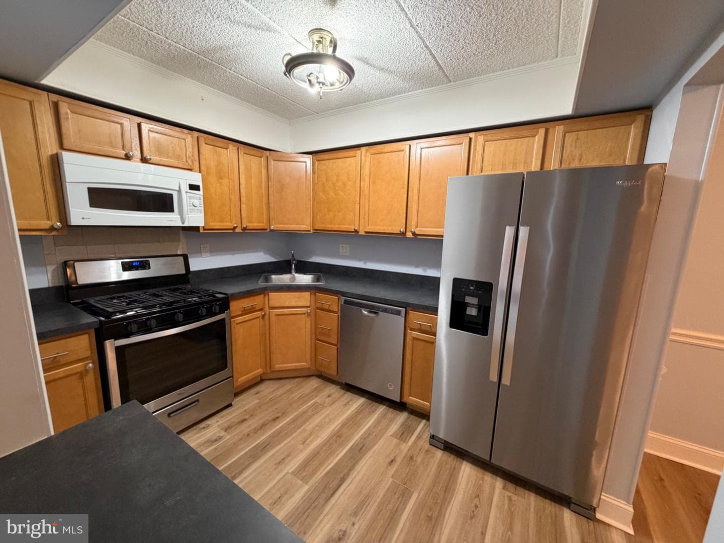 111 Leedom Way photo 12