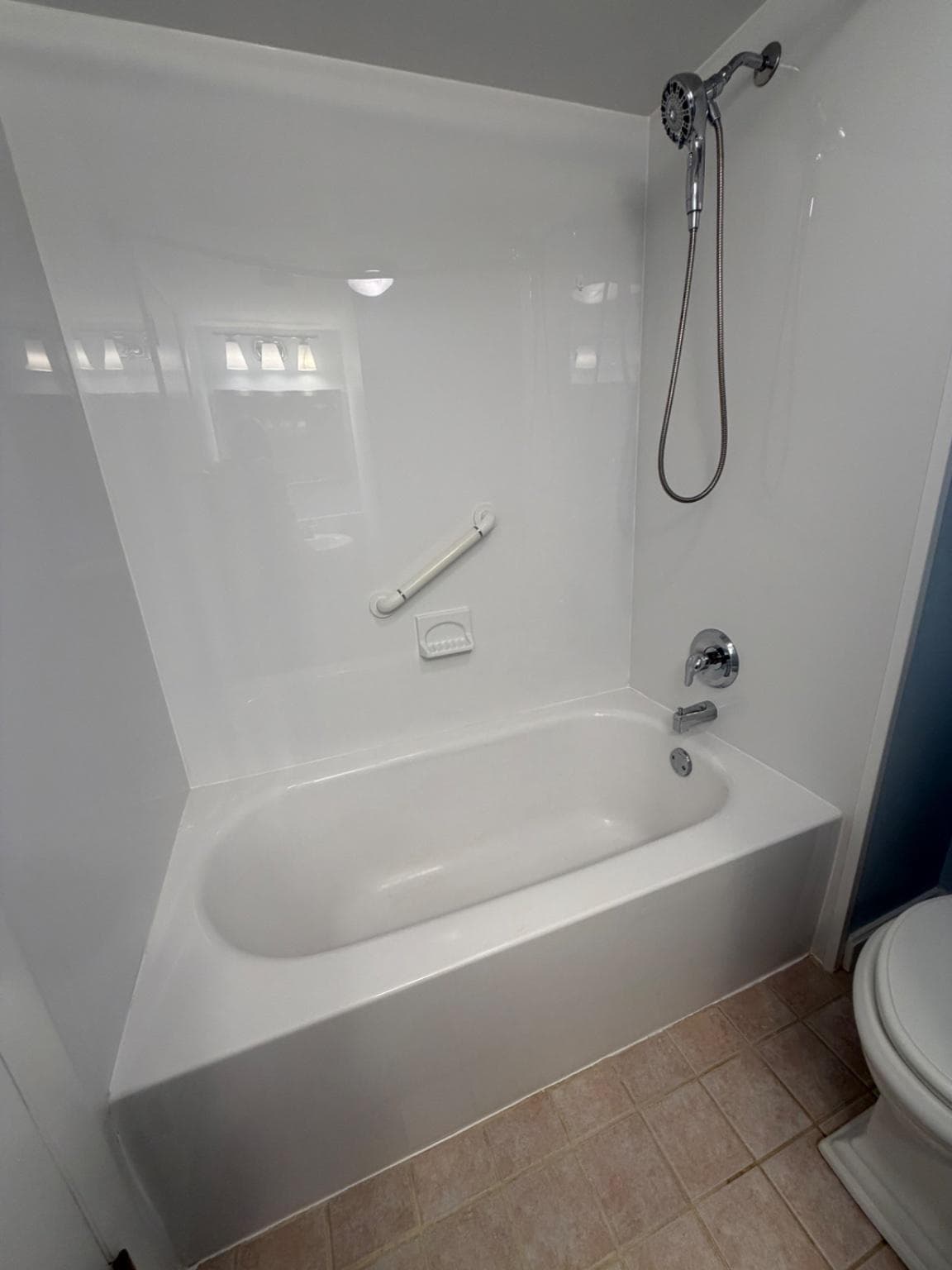 111 Leedom Way photo 24