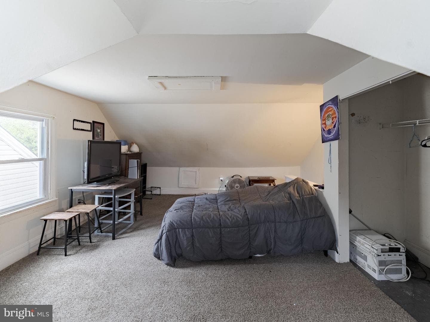 628 Pine Street photo 24