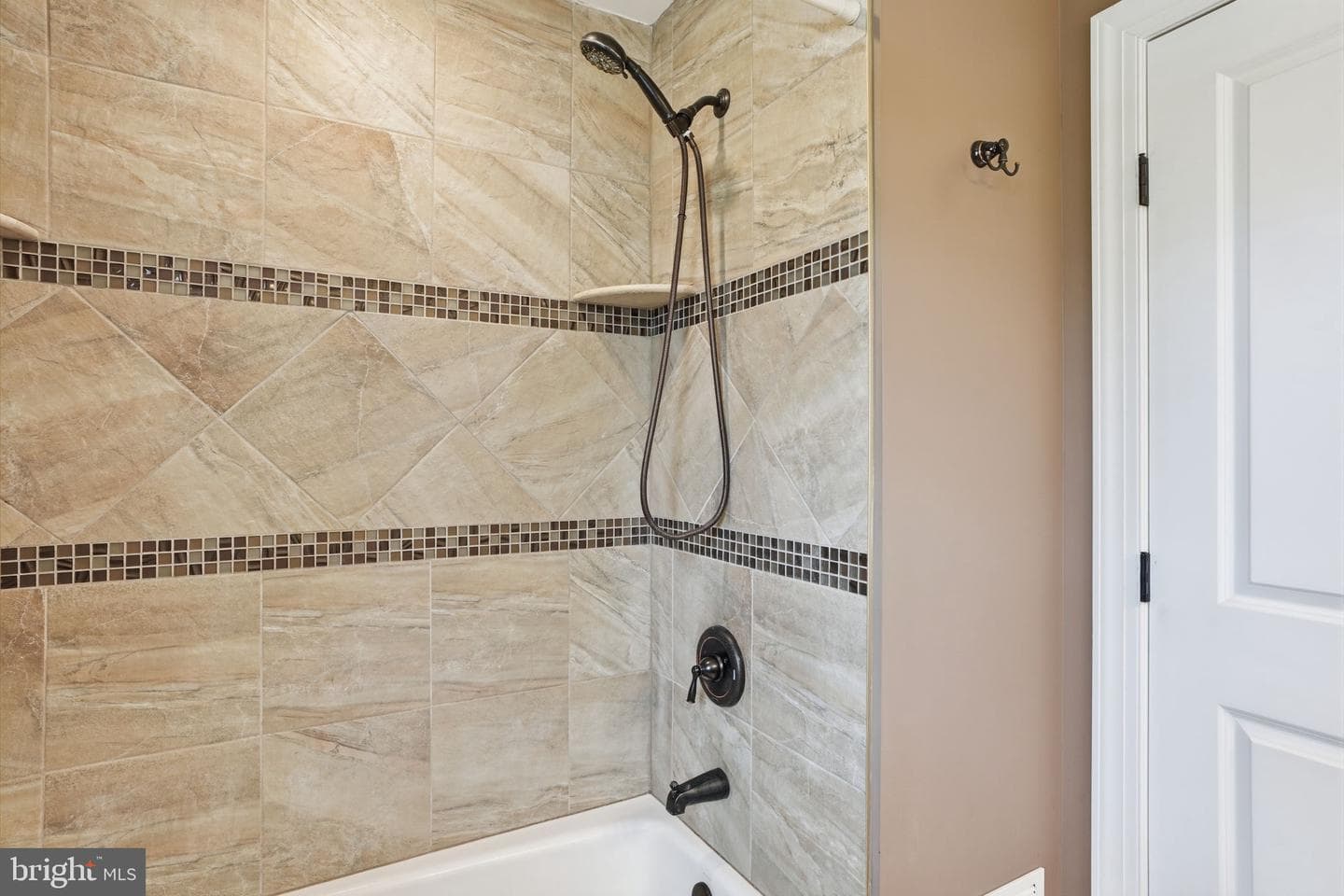 83 Wrenwood Way photo 29