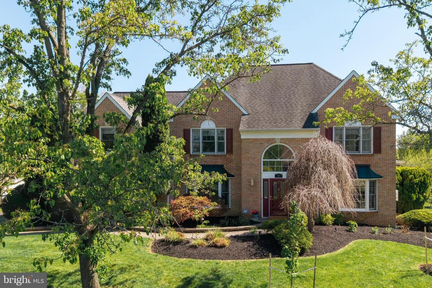 35 Radcliff Drive photo 1