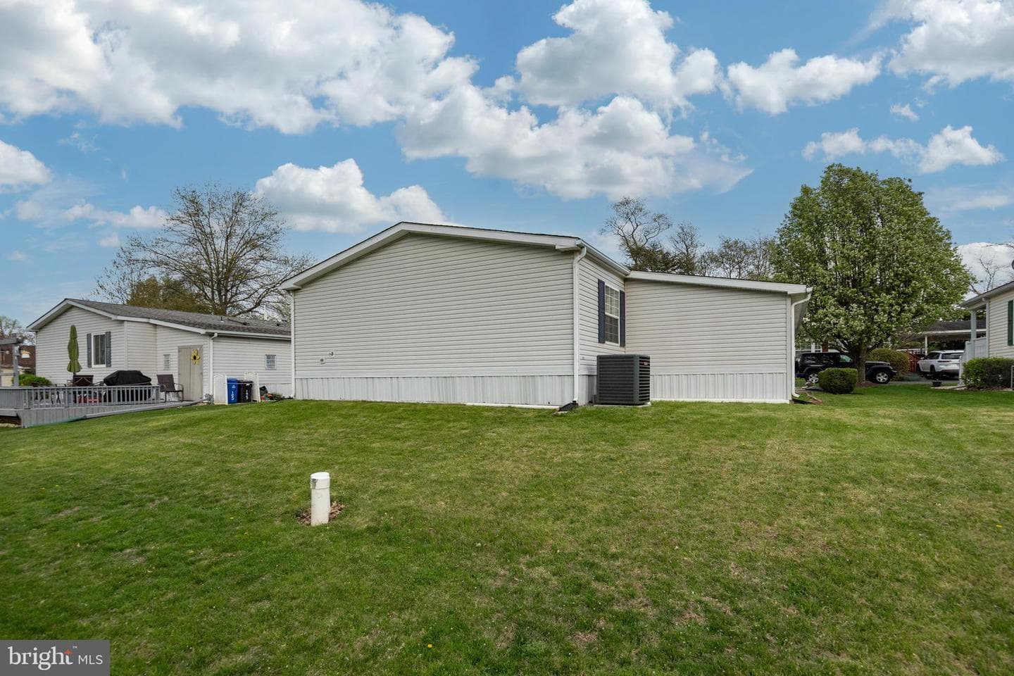 106 Pasture Lane photo 23