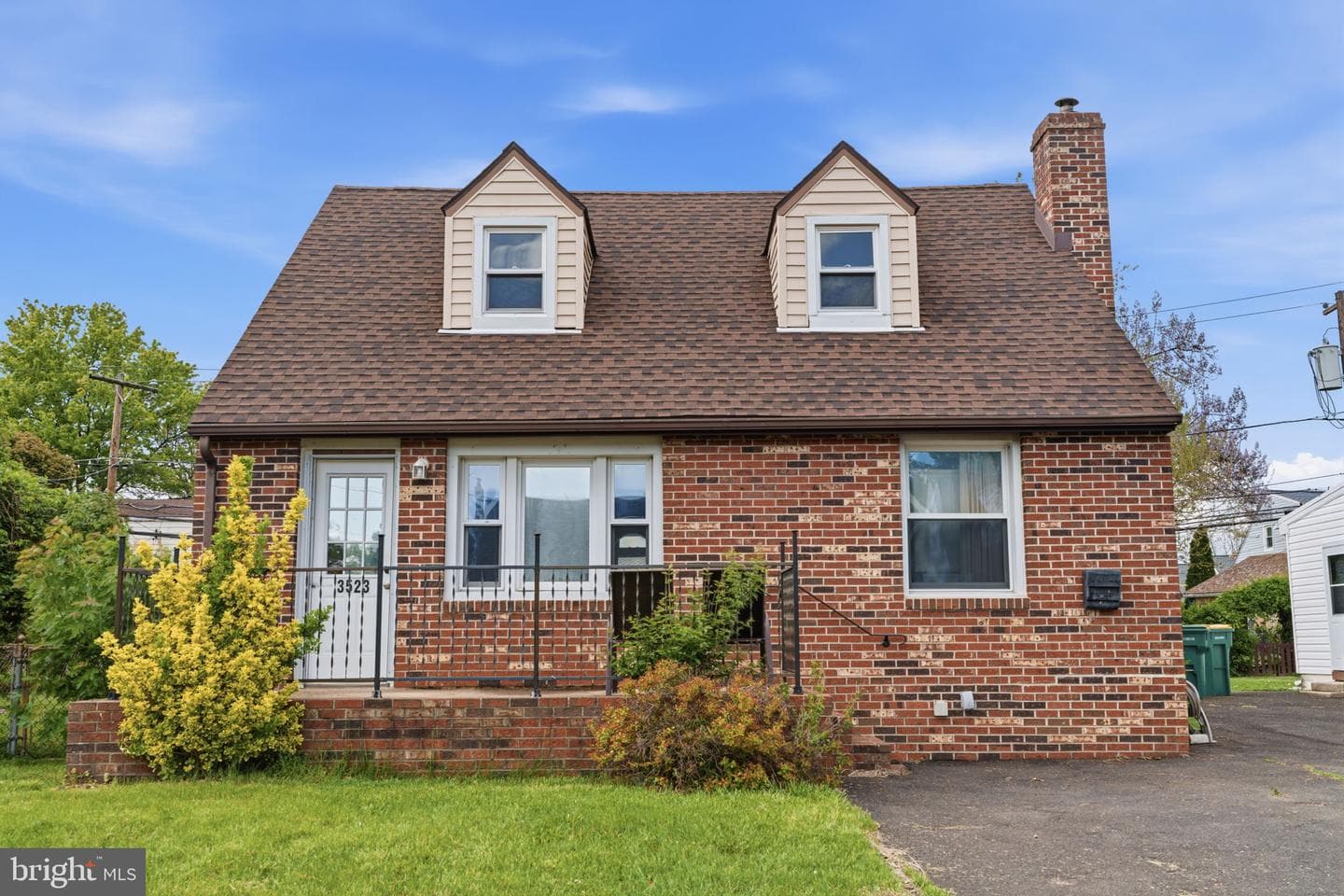 3523 Dixon Avenue photo 1