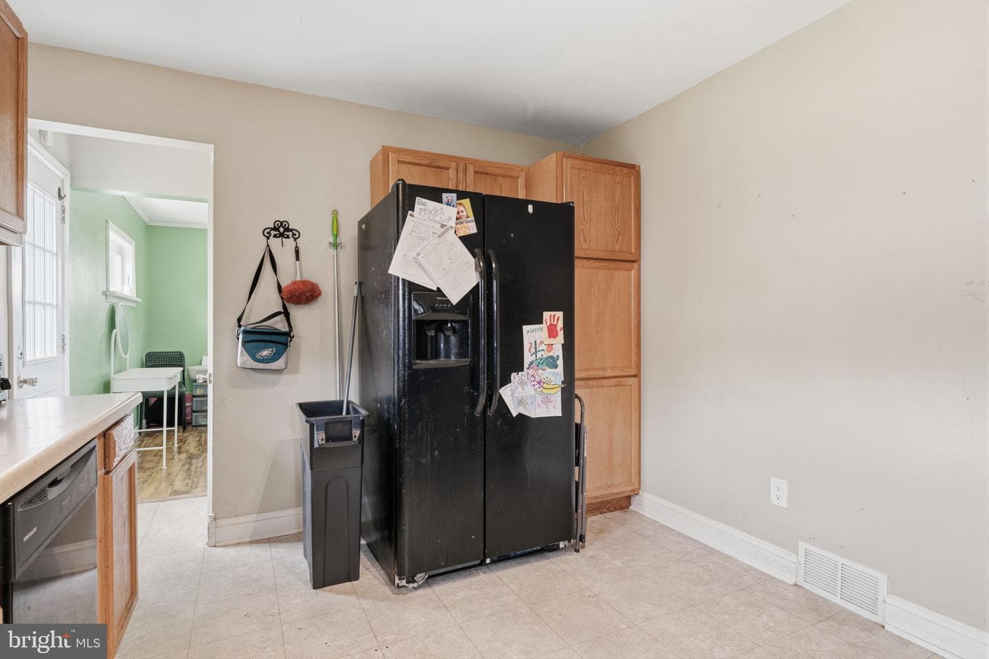 3523 Dixon Avenue photo 12