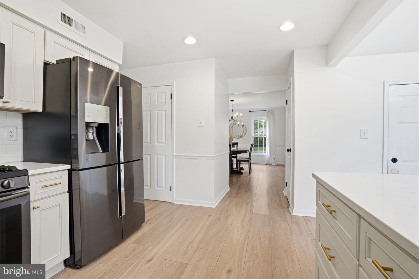 476 Gladstone Road photo 16