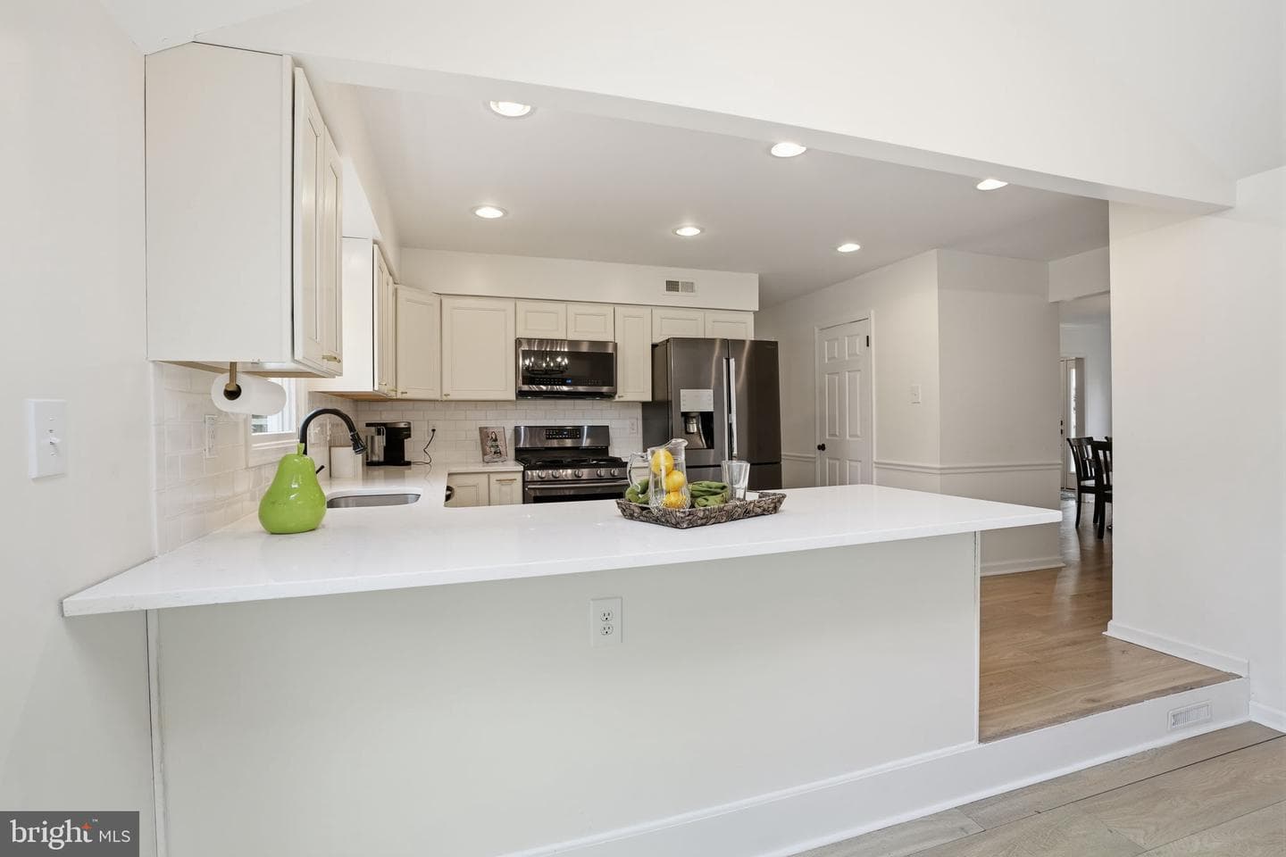 476 Gladstone Road photo 21