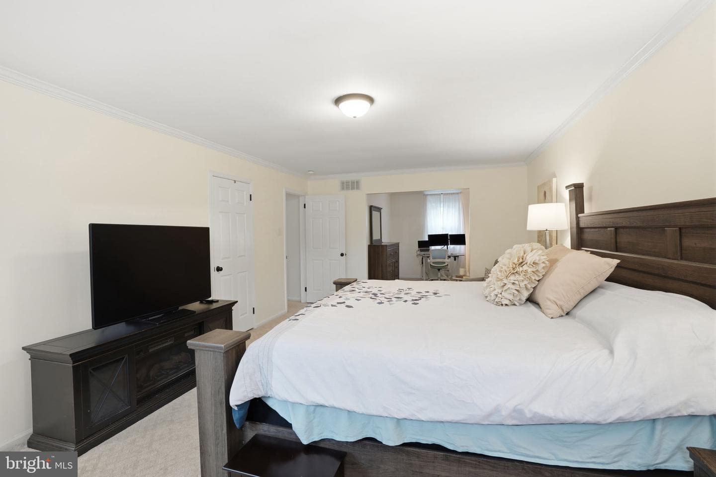 476 Gladstone Road photo 26
