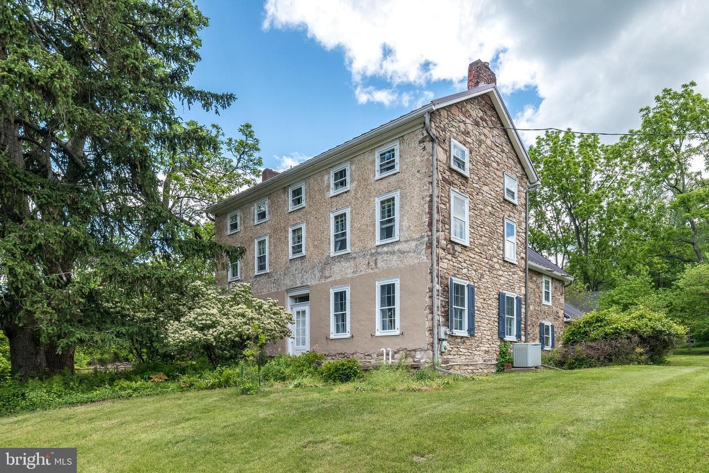 345 Park Avenue photo 2