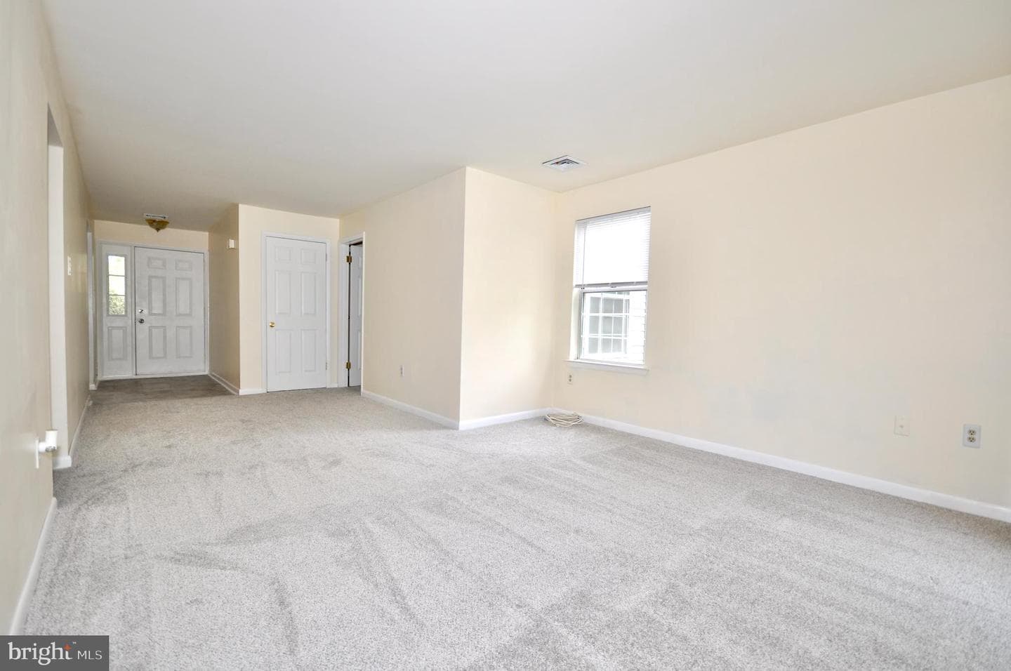 127 Allem Lane photo 13