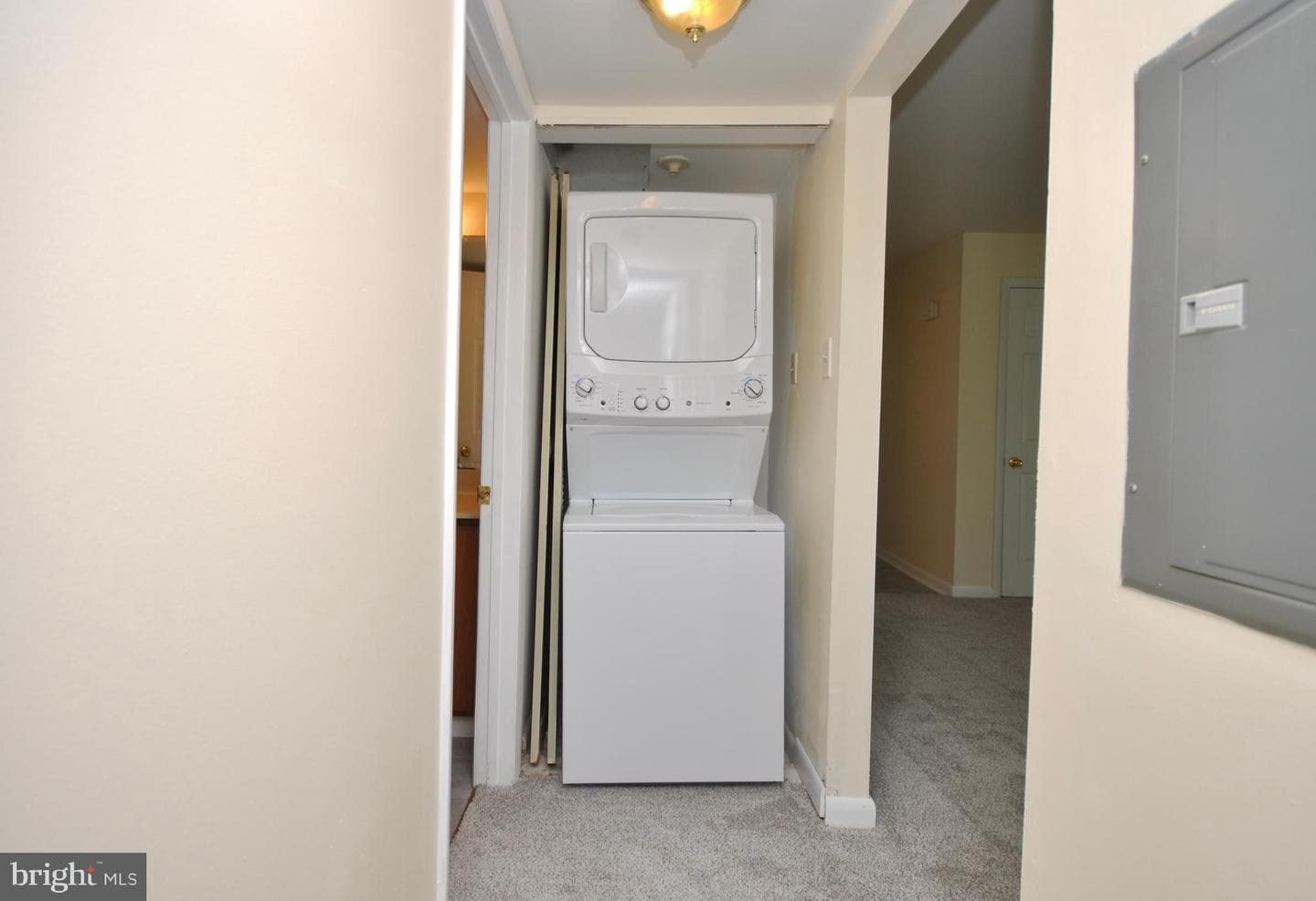 127 Allem Lane photo 20