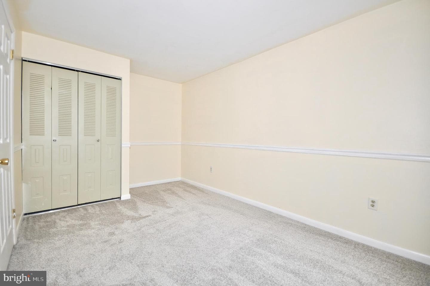 127 Allem Lane photo 22