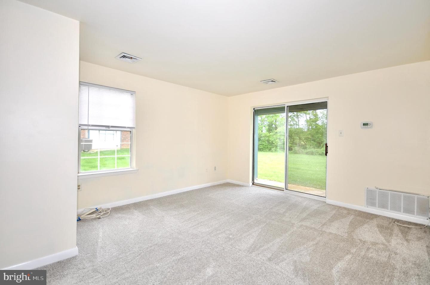 127 Allem Lane photo 25