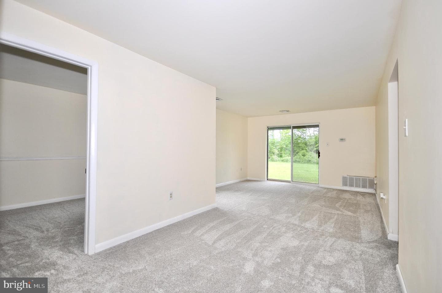127 Allem Lane photo 26