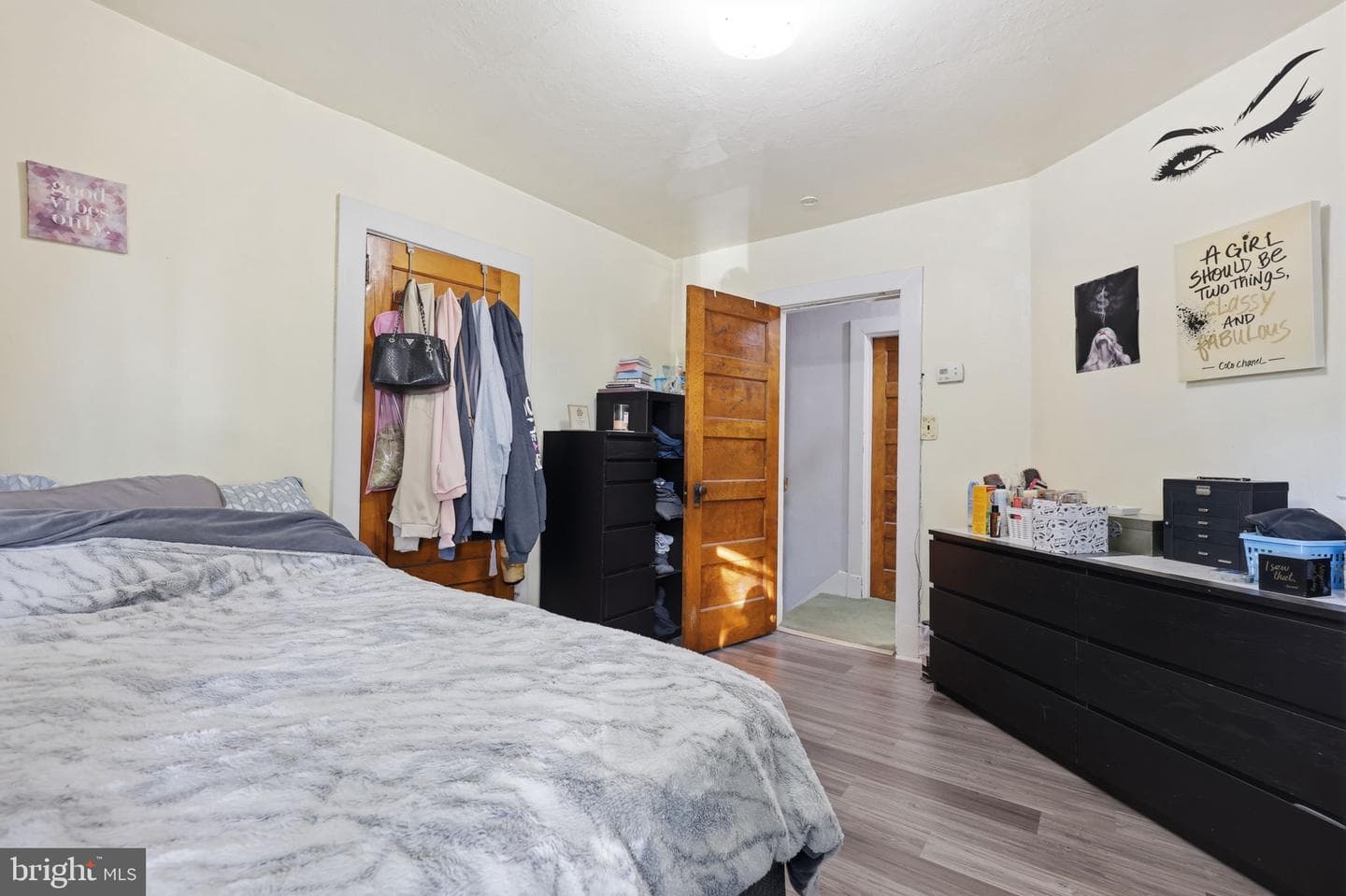 2110 Wilson Avenue photo 15