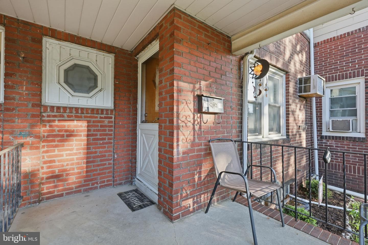 2110 Wilson Avenue photo 2