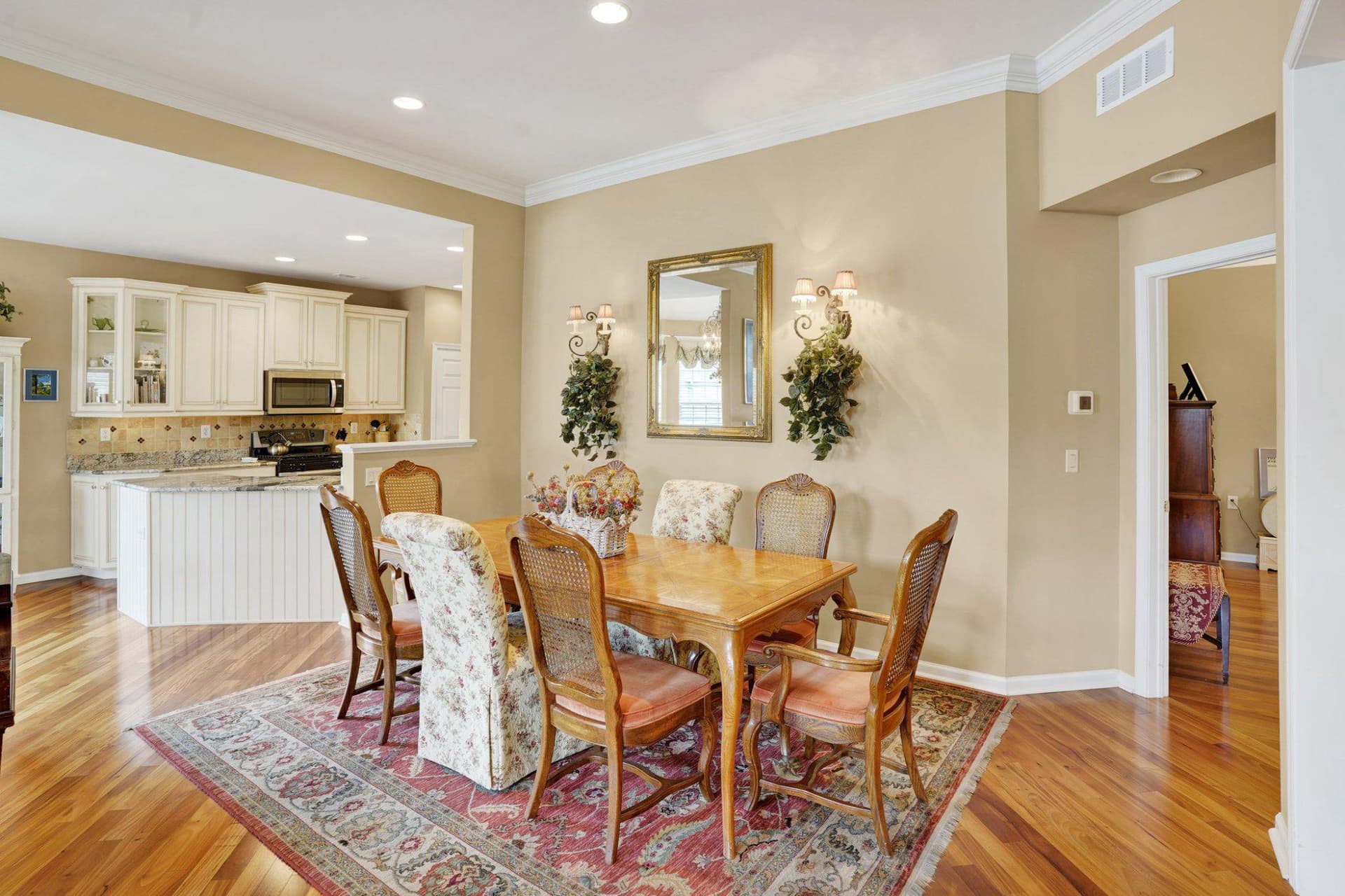 203 Fairway Drive photo 5