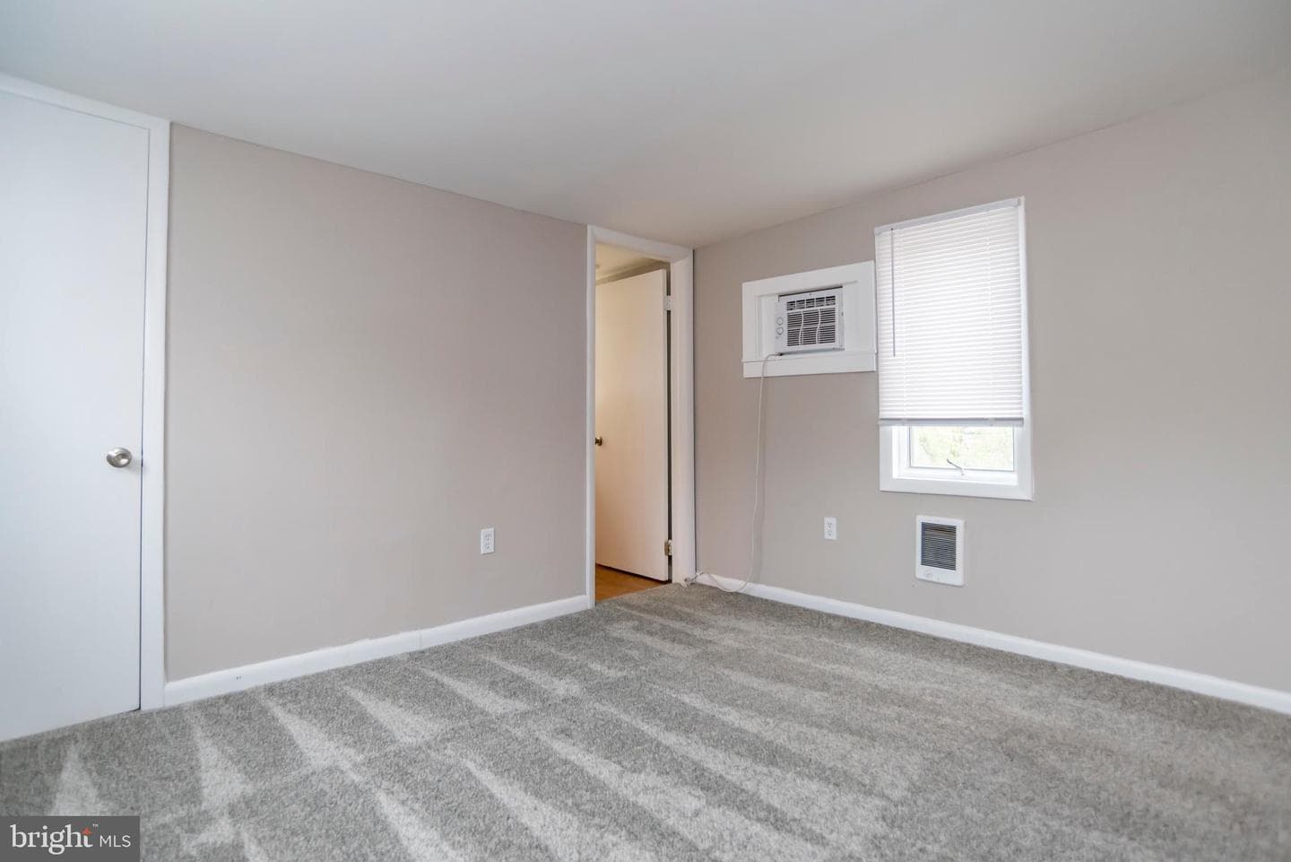 256 Hayes Street photo 26