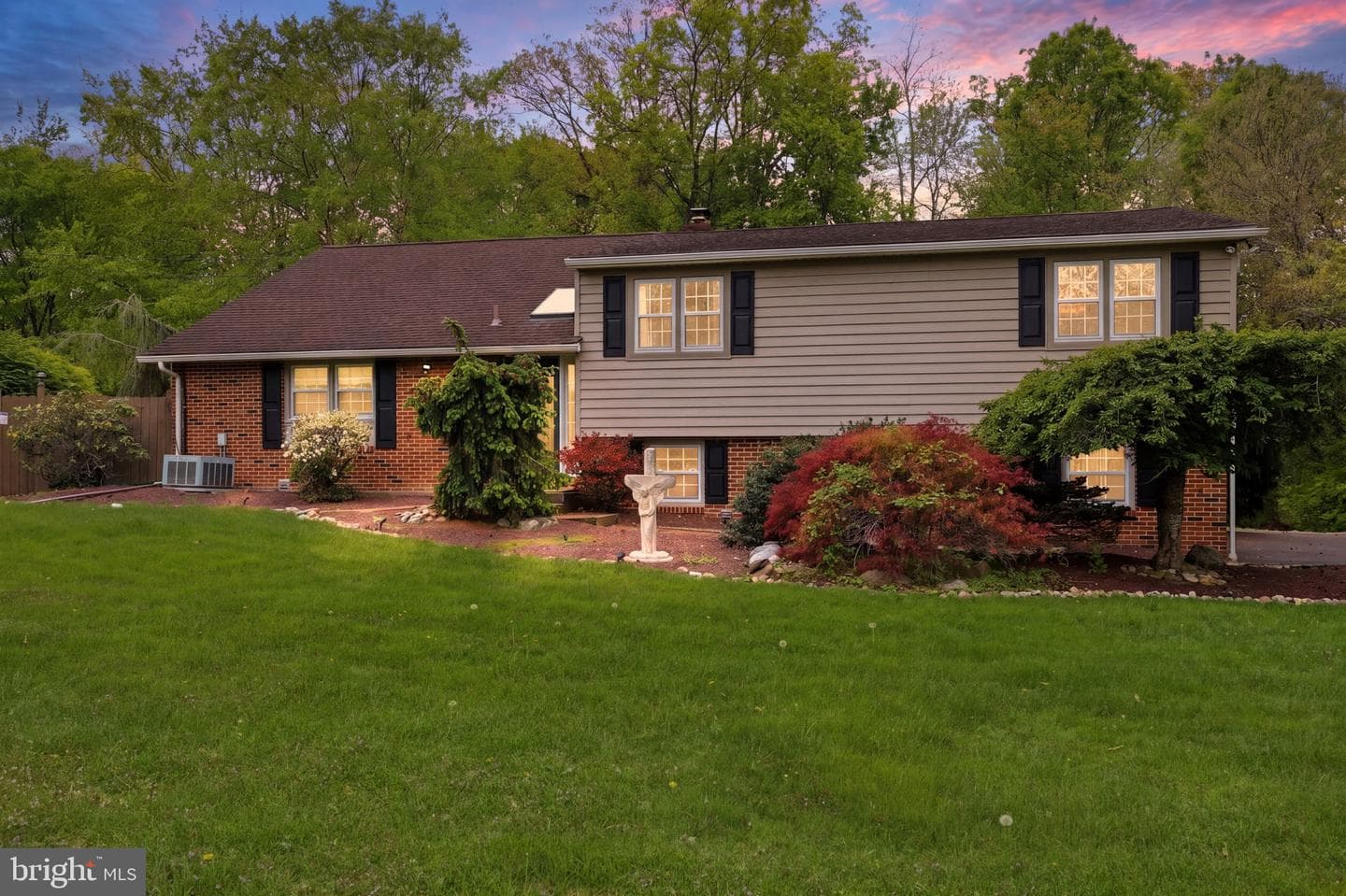 1340 Clearview Drive photo 4