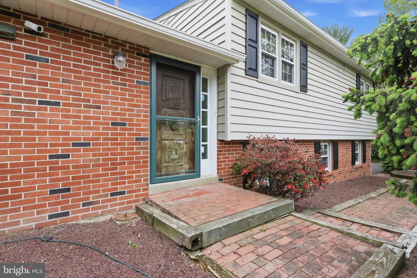1340 Clearview Drive photo 5